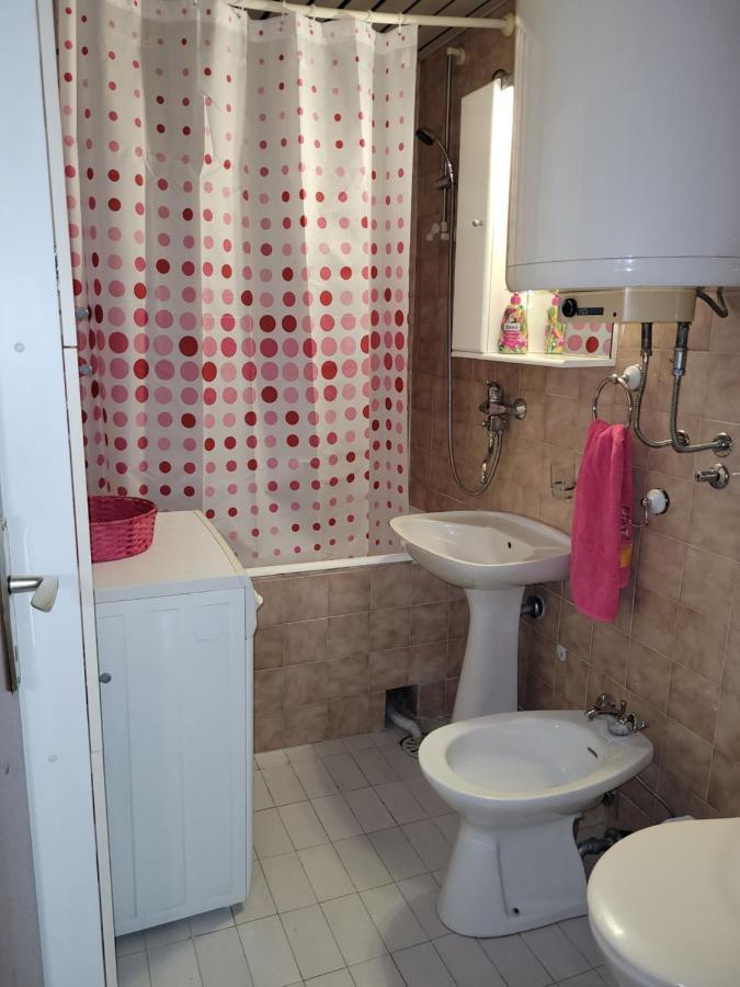 Soleil Central Apartments Скопье Экстерьер фото
